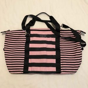 Victoria’s Secret Extra Large Weekender Bag